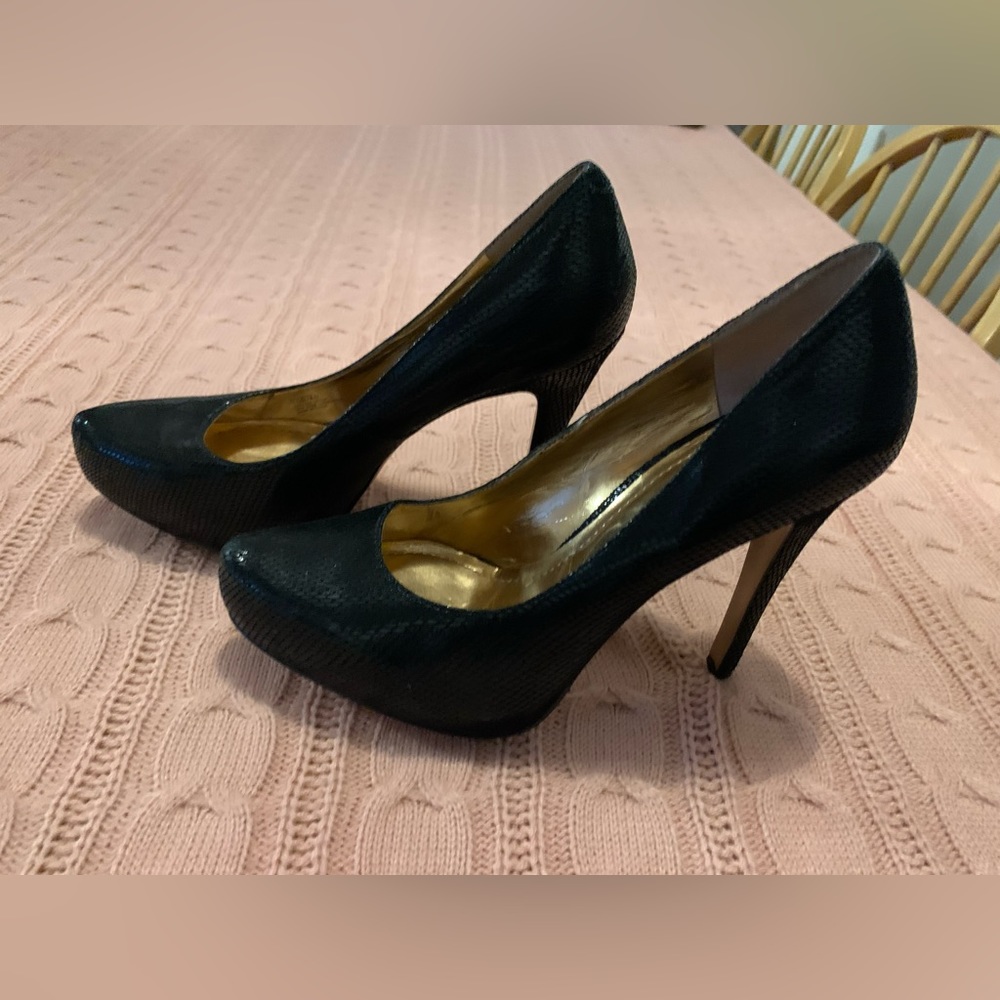 Bcbgeneration Black Snakeskin Textured Leather Sh… - image 4